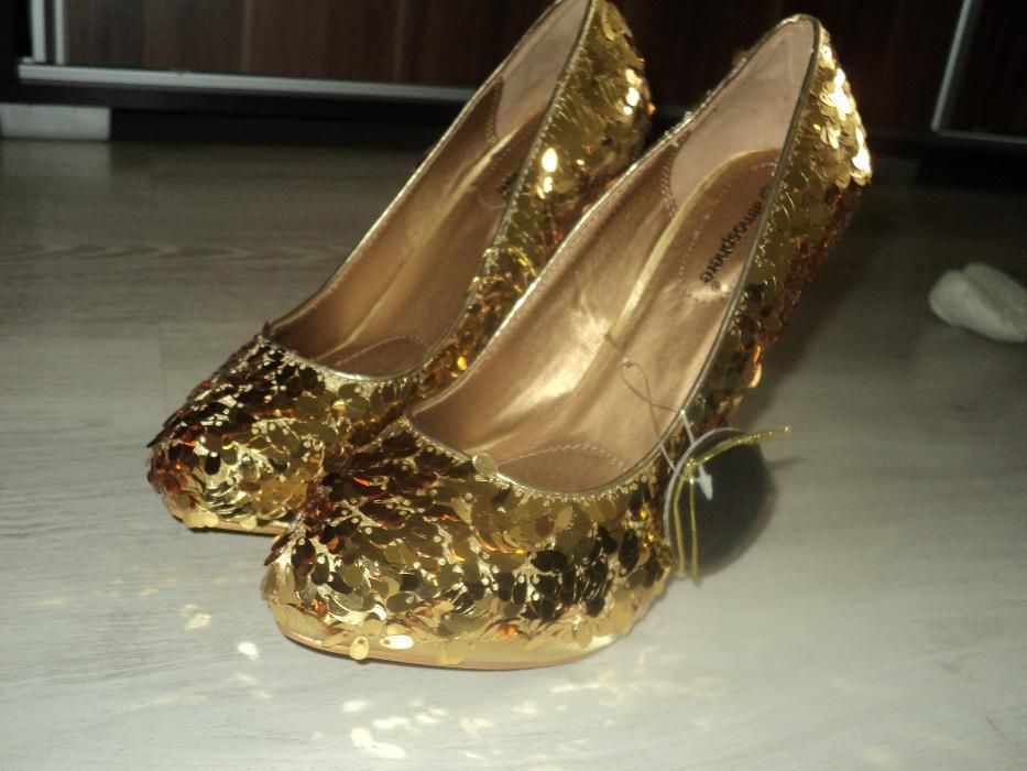 nowe buty w cekiny