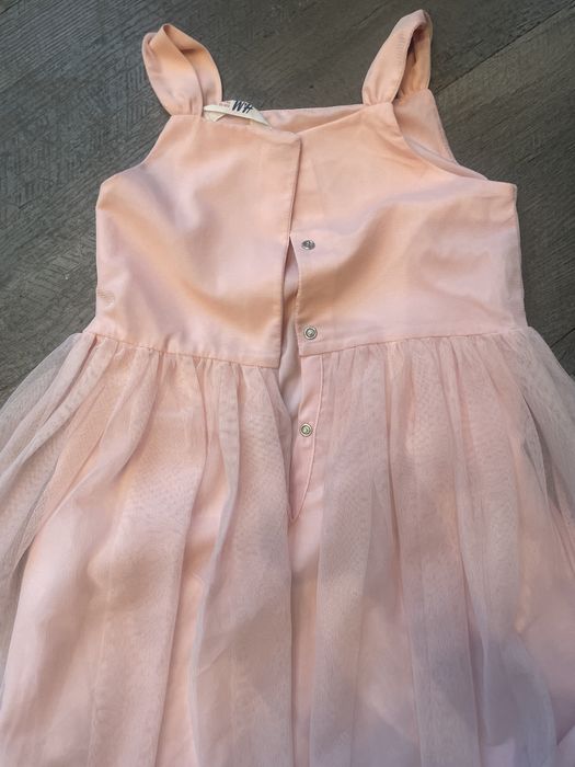 Sukienka h&m elegancka z cekinami 122
