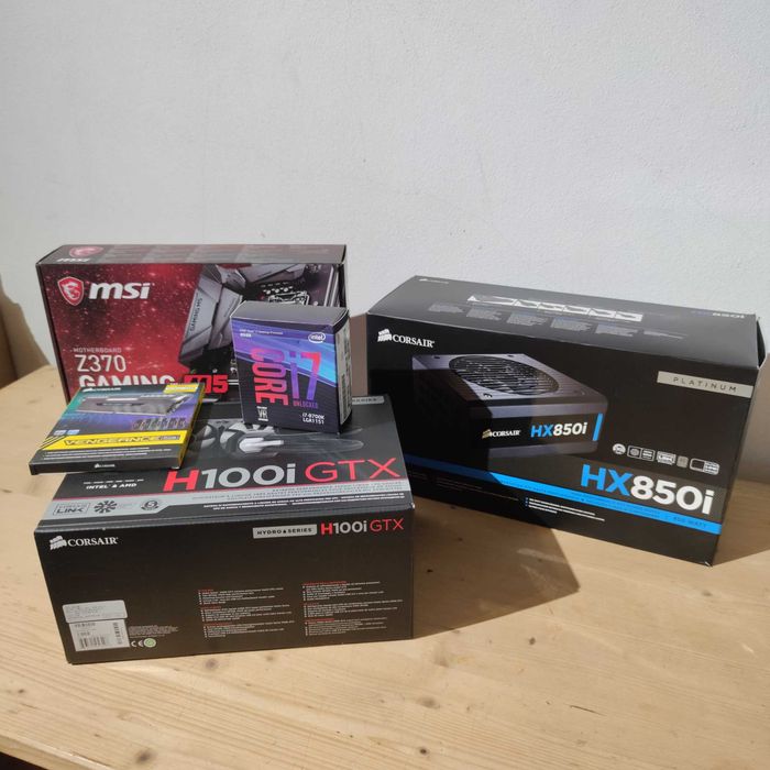 Bundle lian li/Desktop I7 8700k/32Gb DDR4/Corsair HX850i/ssd 250Gb