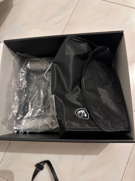 MSI MAG A1000GL PCIe 5.0 Novo