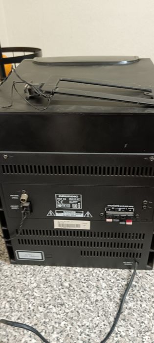 Aparelhagem Grunding KM13(avaria nos cd's)