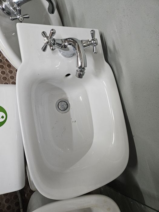 Bidé para casa de banho Roca