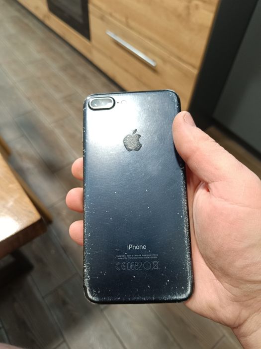 Iphone 7 plus 32  айфон 7 плюс 32