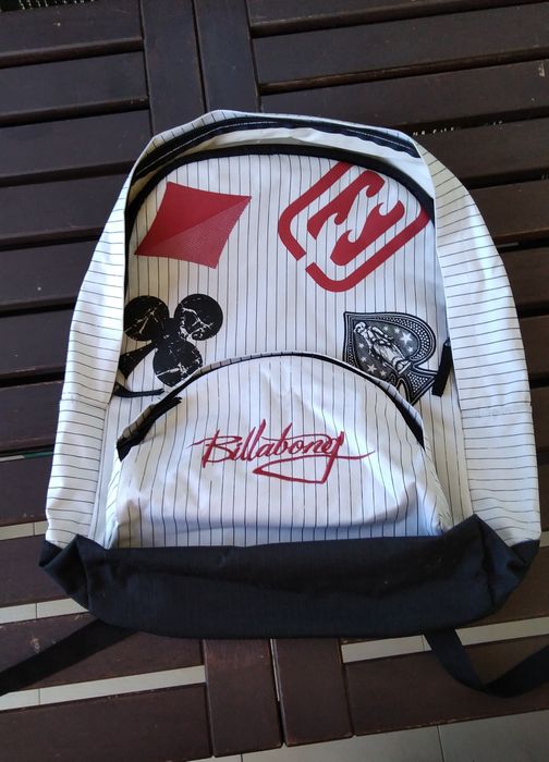 Mochilas Escolares Billabong e Ericeira