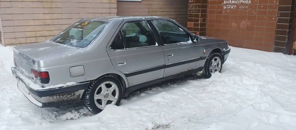 Peugeot 405 1992