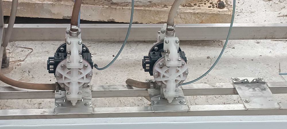 2 bombas pneumática