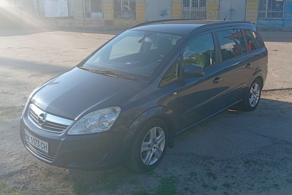 Продам автомобіль
