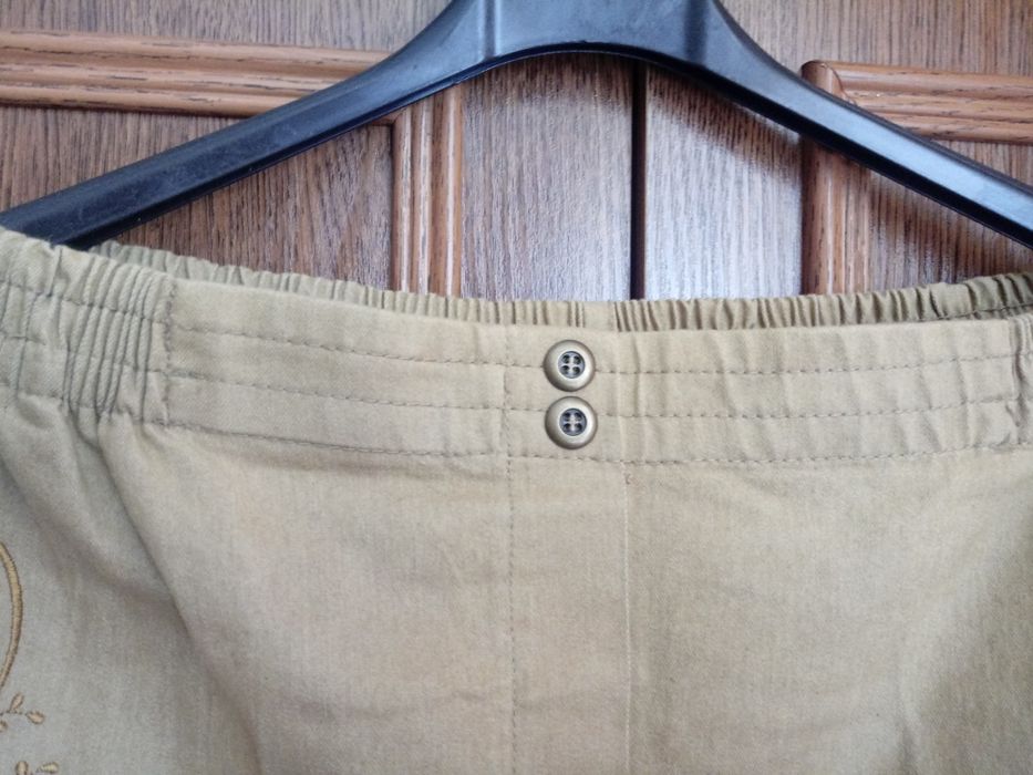 Spodnie 3/4 jeans jasne z gumką 44 XXL