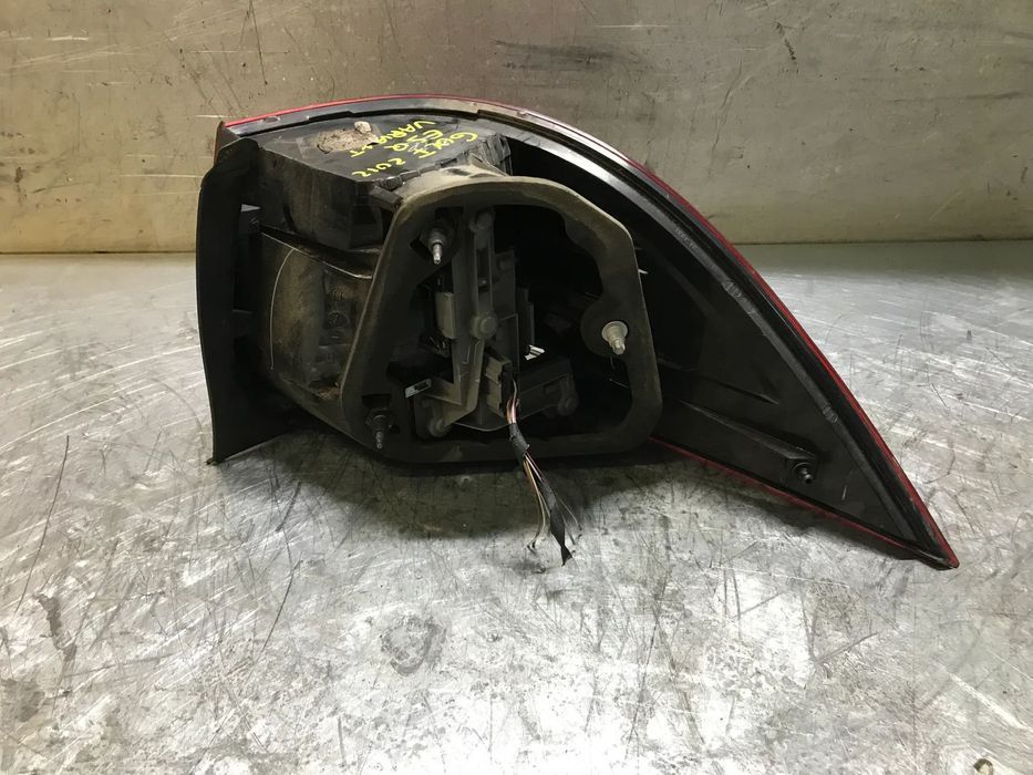 FAROLIM STOP VOLKSWAGEN GOLF VI VARIANT SW - ESQUERDO / DIREITO