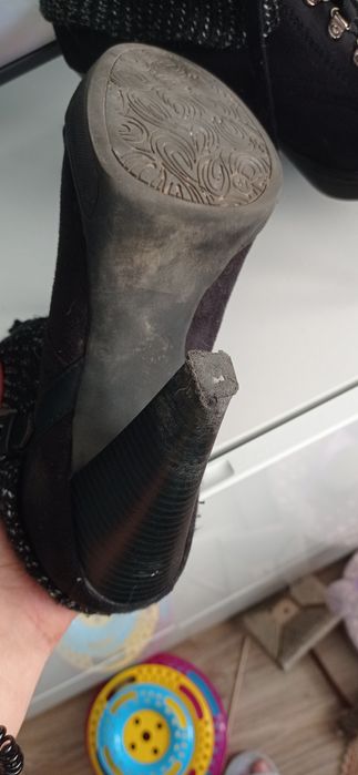 Buty na obcasie roz. 41