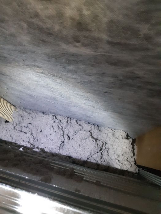 Ocieplenie, docieplenie, izolacja poddasza, dachu celuloza piana pur