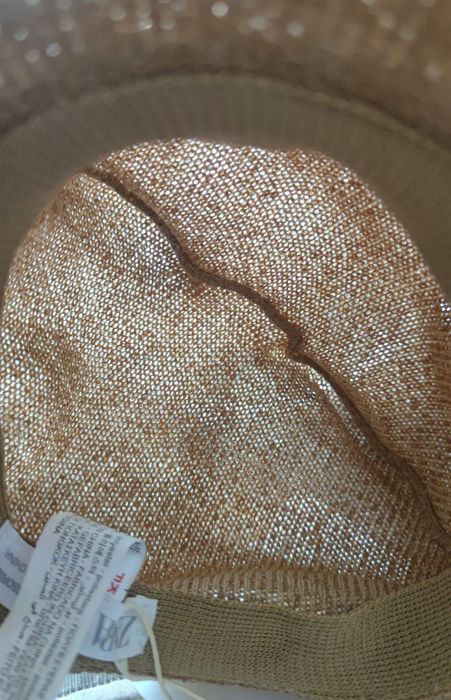 Zara, Капелюх з вушками, 3-5 років