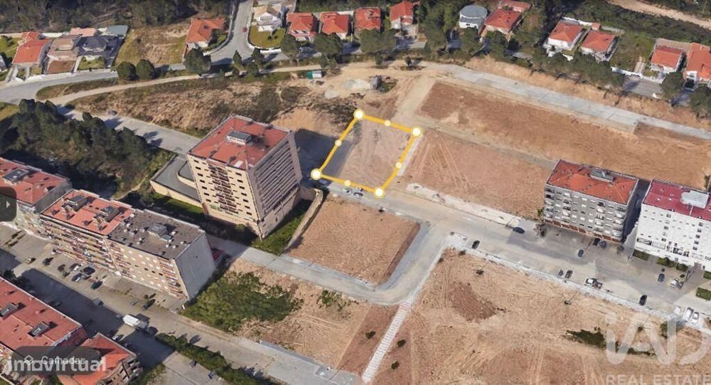 Terreno em São João de Ver de 960,00 m2