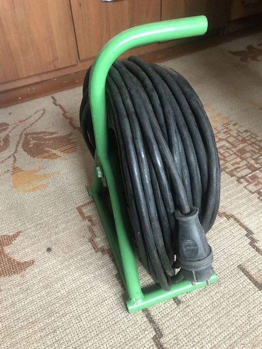 Подовжувач на котушці 50м  переноска удлиннитель