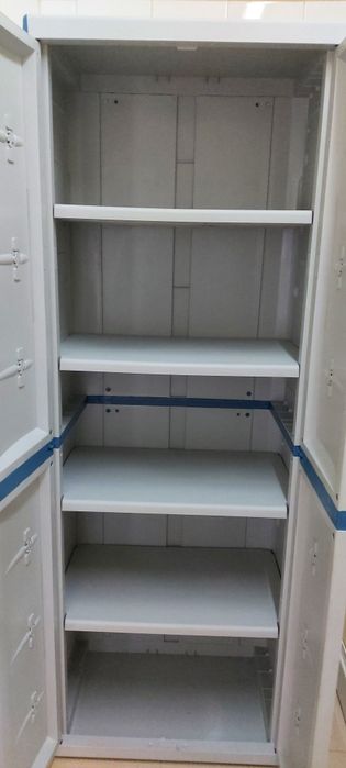 Armários em pvc usados