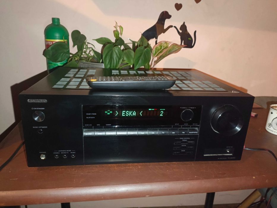 Sprzedam amplituner Onkyo TX-SR393 / Dolby Atmos / Bluetooth / 4K