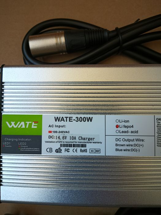 Ładowarka 12V 10A, kamper, fotowoltaika