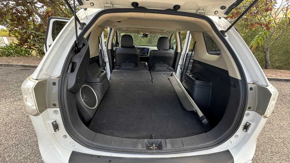 Mitsubishi Outlander PHEV Hibrido Plug-in