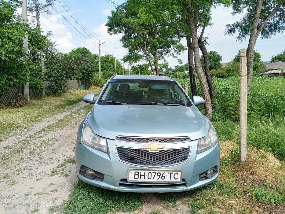 Продам Шевроле Круз
