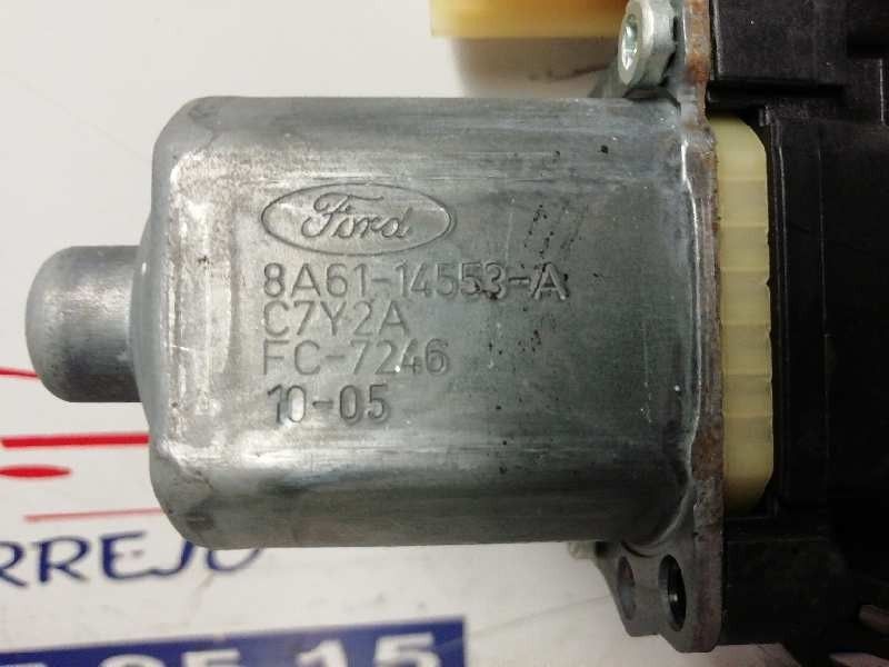 MOTOR ELEVADOR DE VIDRO FRONTAL DIREITO FORD FIESTA VI 2010 -8A6114553A