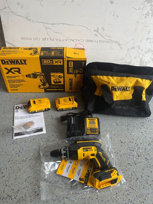 Dewalt Pladur NOVO  MODELO DCF 630
