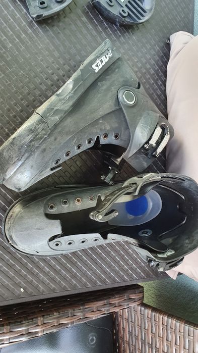 Rolki agresywne Roches 5th element
But roces bez kółek 

Używane, komp