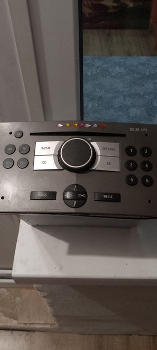 Продам магнітолу Опель Зафіра