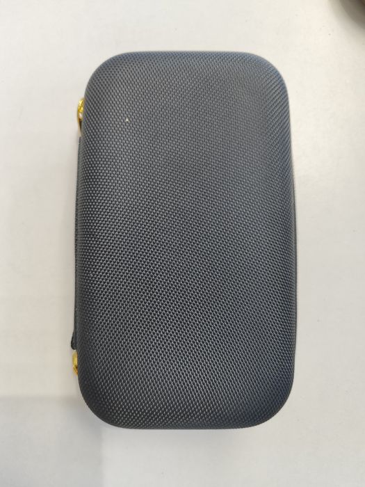 R36S Plus Hall Effect + 1402 gry + etui – większy ekran, ulepszona wersja