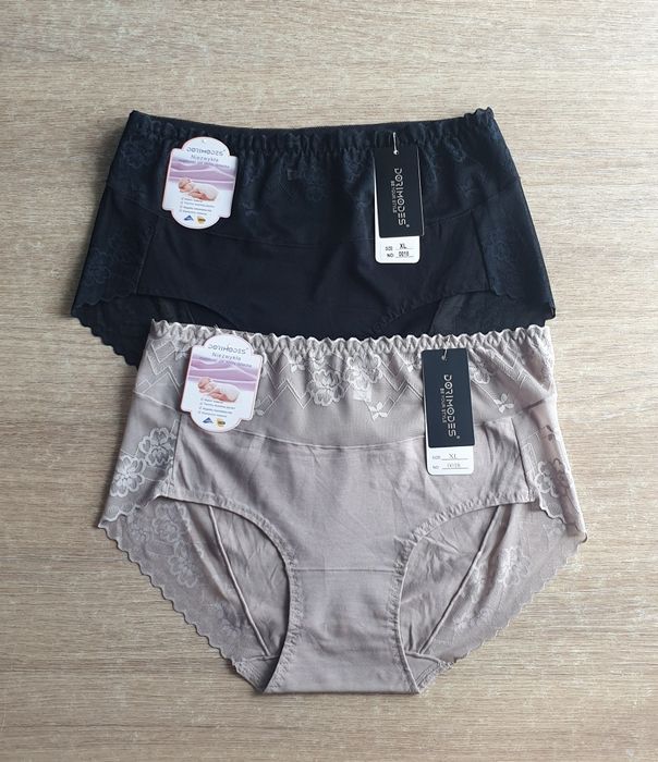 2xDamskie figi z koronką XL Dorimodes