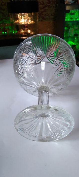 Przedwojenna kryształowa cukiernica