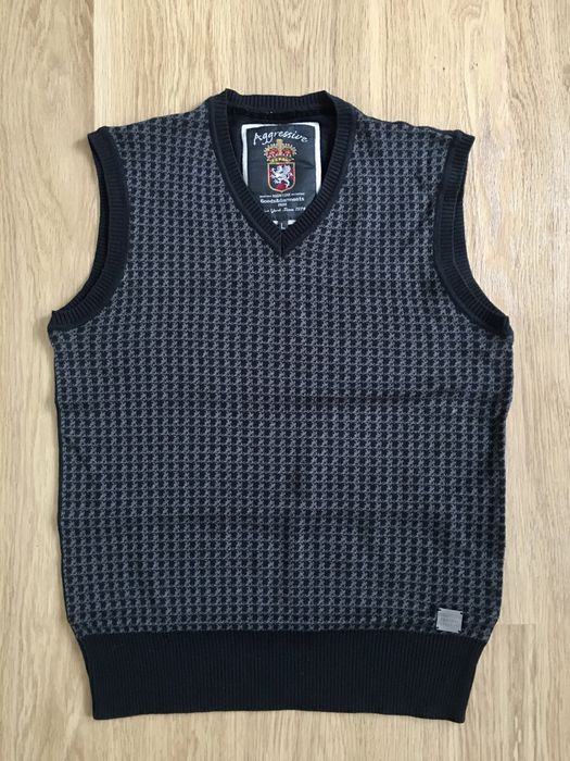 Жилетка  ,Aggressive