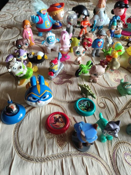 Ludziki, stworki,figurki psi patrol, stich inne