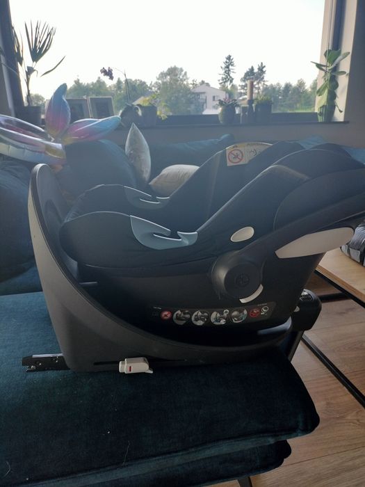 Fotelik samochodowy z bazą cybex do 13kg
