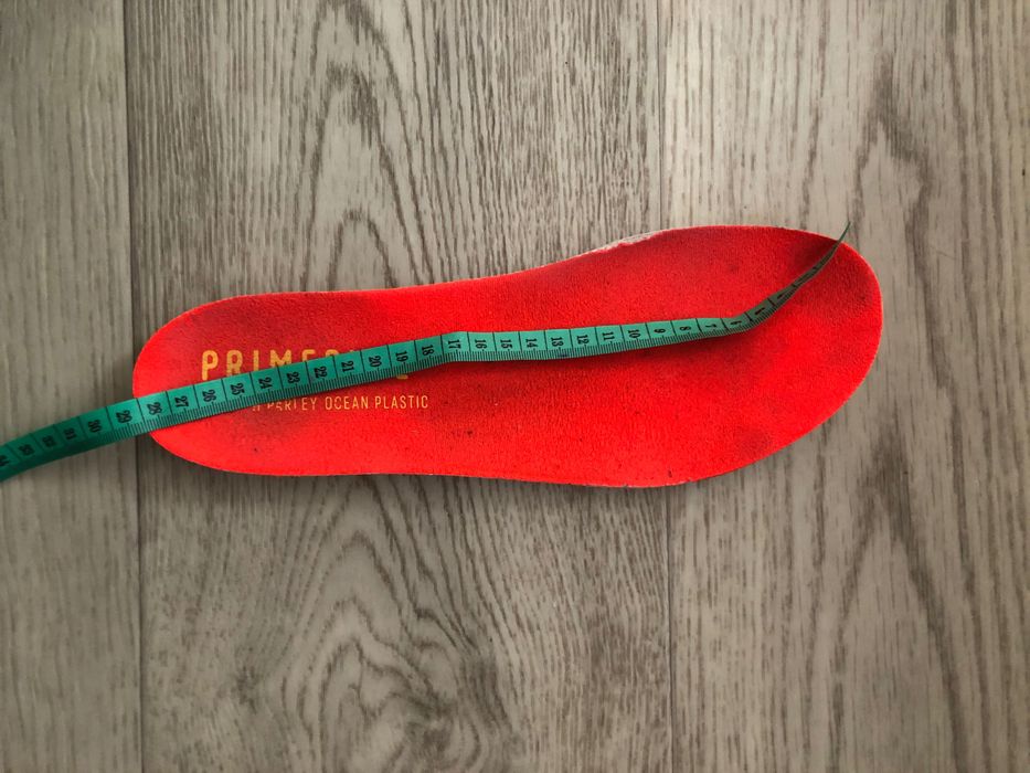 Кроссовки Adida ultraboost