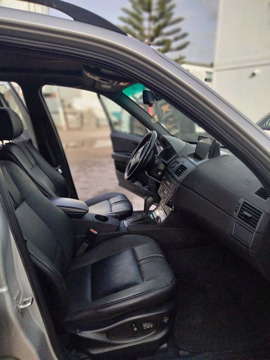 Vende-se Veiculo  BMW X3
