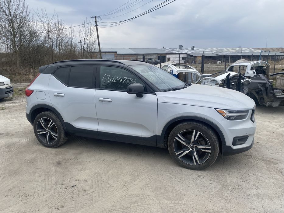 Четверть задня Volvo XC40 Крило колір 729 Розборка Вольво ХС40