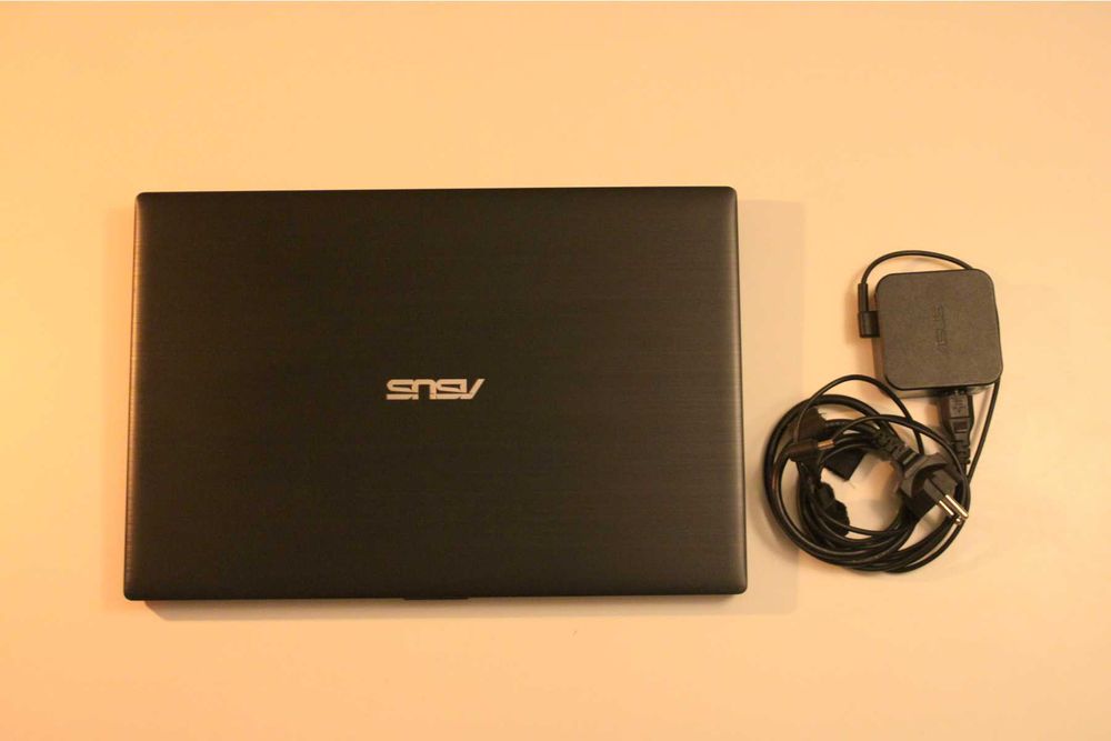 ASUSPRO i7 – Performance de Topo | 8GB RAM | SSD Samsung PRO | 15.6