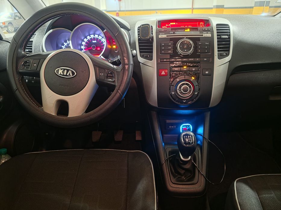 Kia Venga 2013 Ecodynamic 1.4 — photo 2