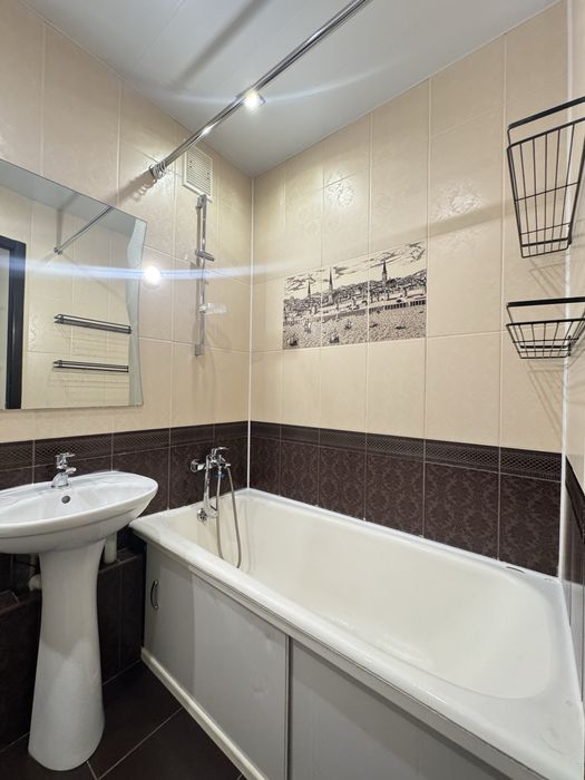 Продам 3-х кімнатну квартиру