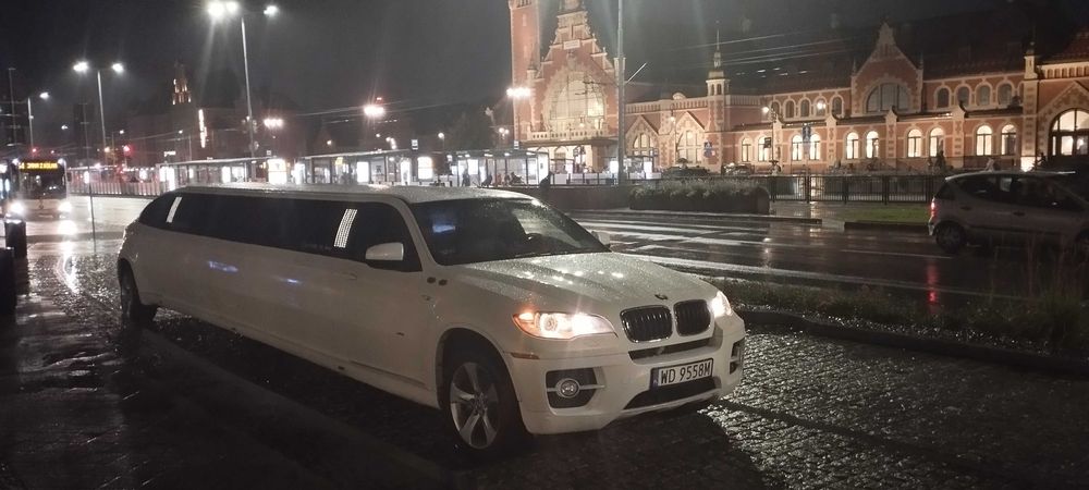 LIMUZYNA BMW X6 Jet Door *ŚLUB* Wieczór Panieński* Kawalerski * RANDKI