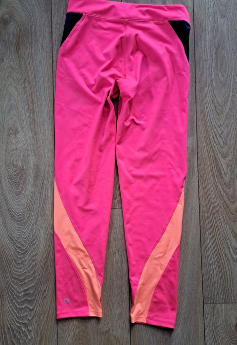Extra sportowe legginsy termoaktywne  marki GapFit S
Idealne
Rozmiar n
