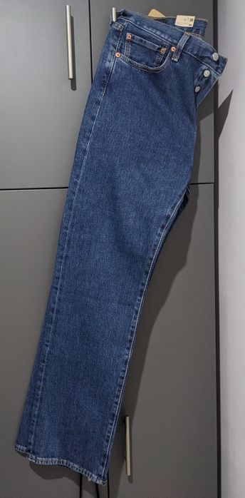 Продам Levis 501 W33 L 32 и  Levis 505 W33 L 32