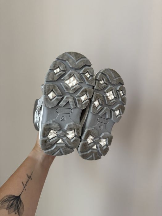 Зимові чобітки.