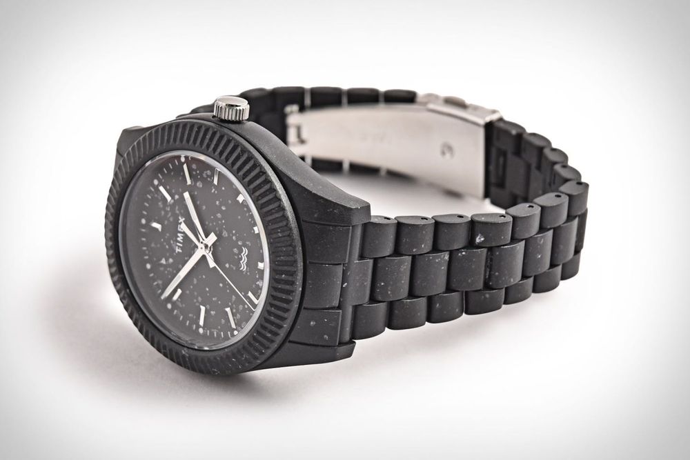 ZEGAREK męski TIMEX Czarny Waterbury Legacy Reclaim Ocean TW2V77000