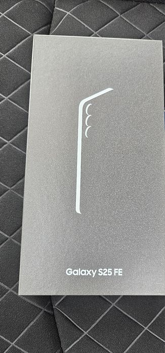 Samsung Galaxy S25 5G 12/128GB GRANATOWY