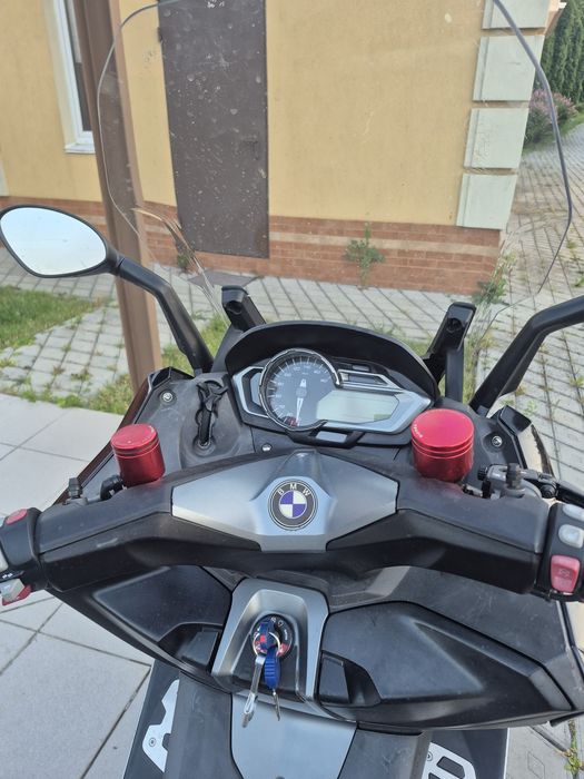 Моторойлер BMW c600