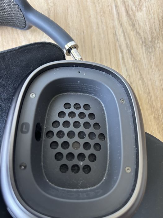 AirPods Max