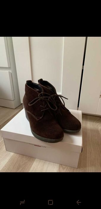 Buty zamszowe koturny Medicus 38 brąz