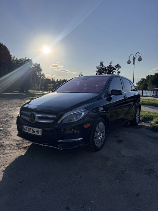 Мерседес B250E Електричка