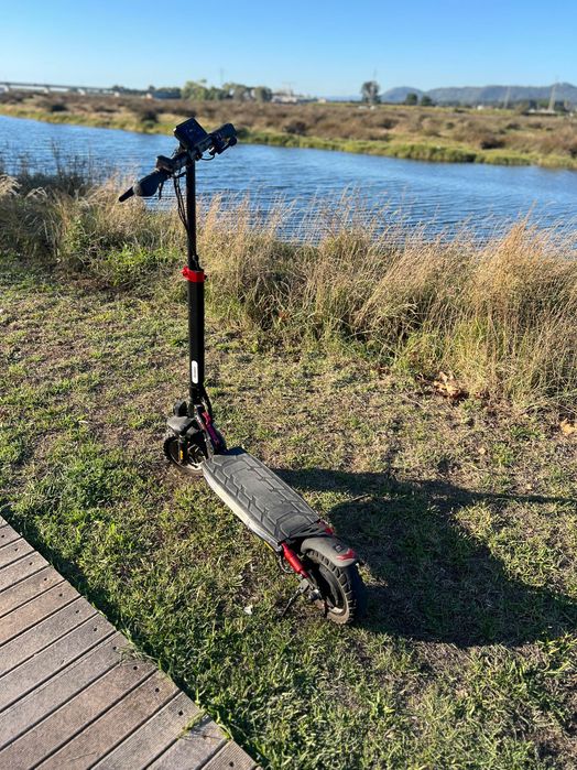 pessoal! Vendo trotinete elétrica em ótimo estado